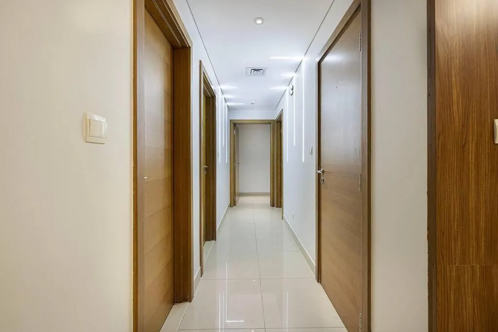 Apartment Lux Unit With Burj & Fountain View I Walk Dubai Mall