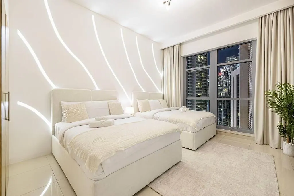 Apartment Lux Unit With Burj & Fountain View I Walk Dubai Mall