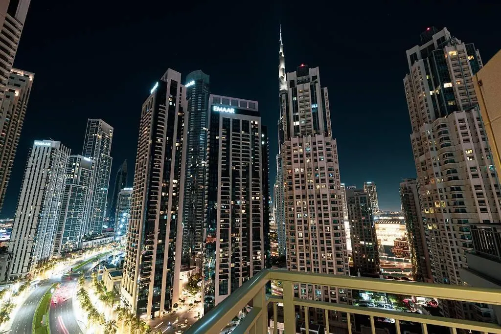Apartment Lux Unit With Burj & Fountain View I Walk Dubai Mall